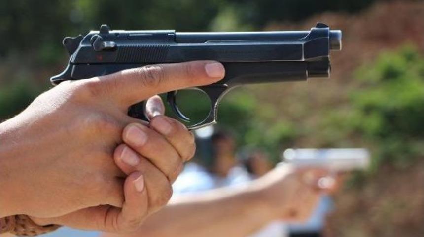 Polise Hızlı Silah Atışı Eğitimi