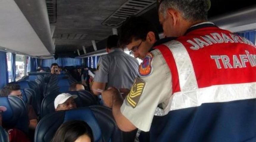 Suriyeliler Edirne Sınırına Akın Etti