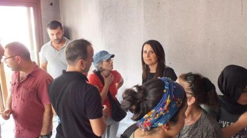 Hdp'li &Ouml;z'den Parti Binalarının Yakılmasına Tepki