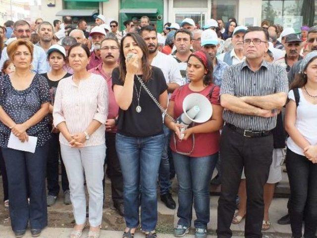 Hdp'li Öz'den Parti Binalarının Yakılmasına Tepki