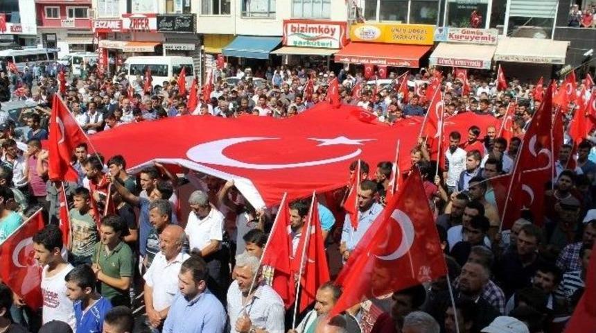 Akdağmadeni İl&ccedil;esinde Ter&ouml;re Lanet Y&uuml;r&uuml;y&uuml;ş&uuml; Yapıldı