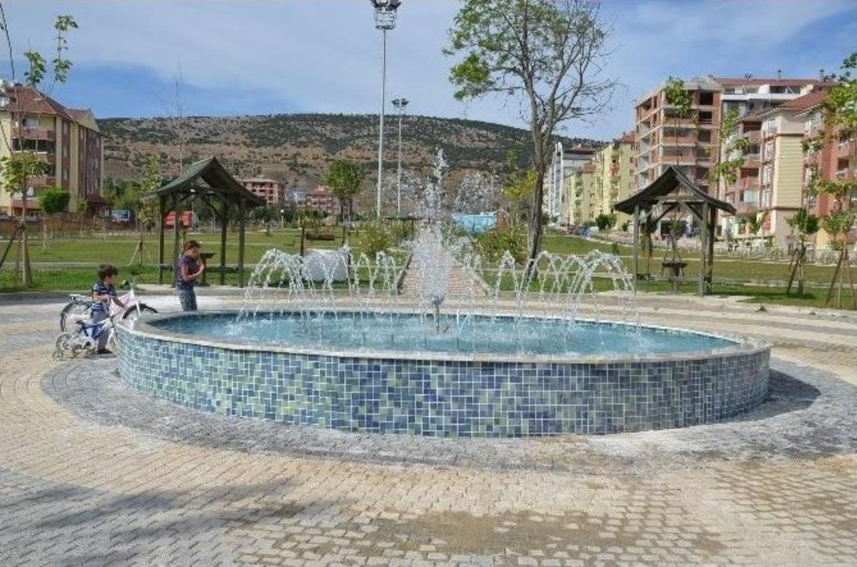 Gen&ccedil;lik Parkı&rsquo;na Yeni Havuz