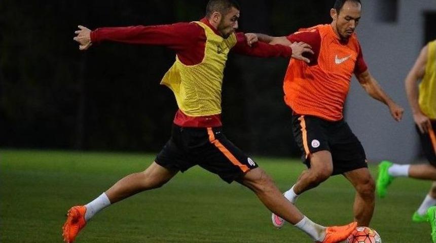 Galatasaray, Mersin İdmanyurdu Ma&ccedil;ı Hazırlıklarını S&uuml;rd&uuml;rd&uuml;