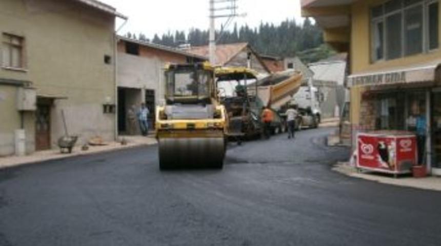 İzmit Korniş Yoluna 830 Ton Asfalt