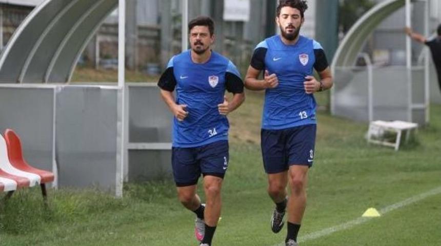 Manisaspor 2'de 2 Yapmak Isityor