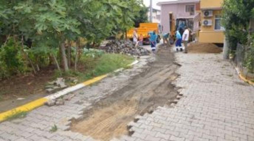 Kartepe&rsquo;de Parke Tamiratları Hız Kazandı