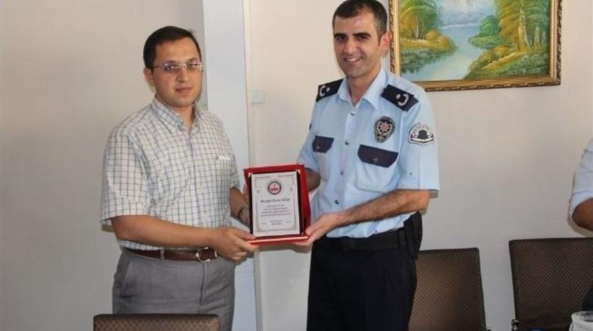 Emniyet Amirine Veda Yemeği