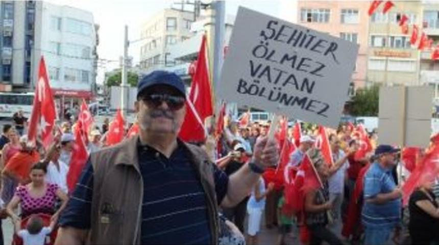 Burhaniyeli Emekli Astsubaydan Ter&ouml;r Tepkisi