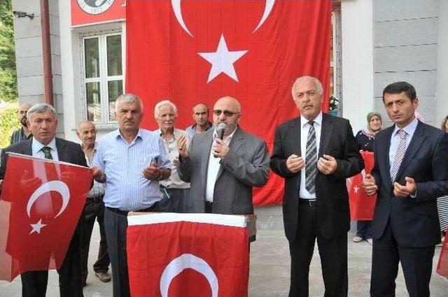 İkizdere’de Terörü Lanetlemek İçin Yürüdüler