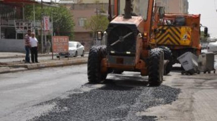 Silvan&rsquo;da Yol Yama &Ccedil;alışması