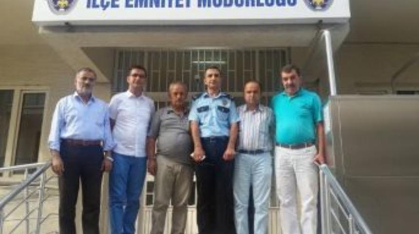 -siyasi Parti İl&ccedil;e Başkanlarından Emniyet M&uuml;d&uuml;rl&uuml;ğ&uuml;ne Taziye Ziyareti