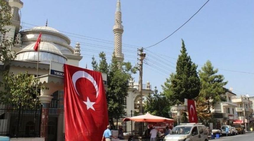 Her B&ouml;lgeden Esnaf Şehitler İ&ccedil;in Lokma D&ouml;kt&uuml;rd&uuml;