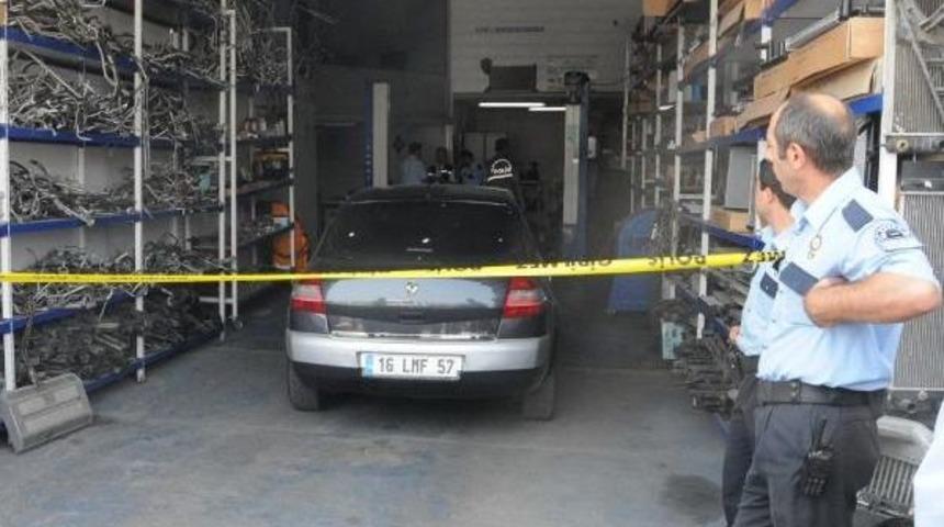 Bursa'da Tartıştığı Eski Ortağını 28 Bı&ccedil;ak Darbesiyle &Ouml;ld&uuml;rd&uuml;