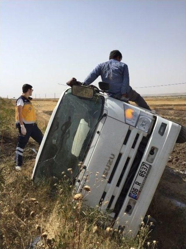 Bulanık’ta Trafik Kazası: 2 Yaralı