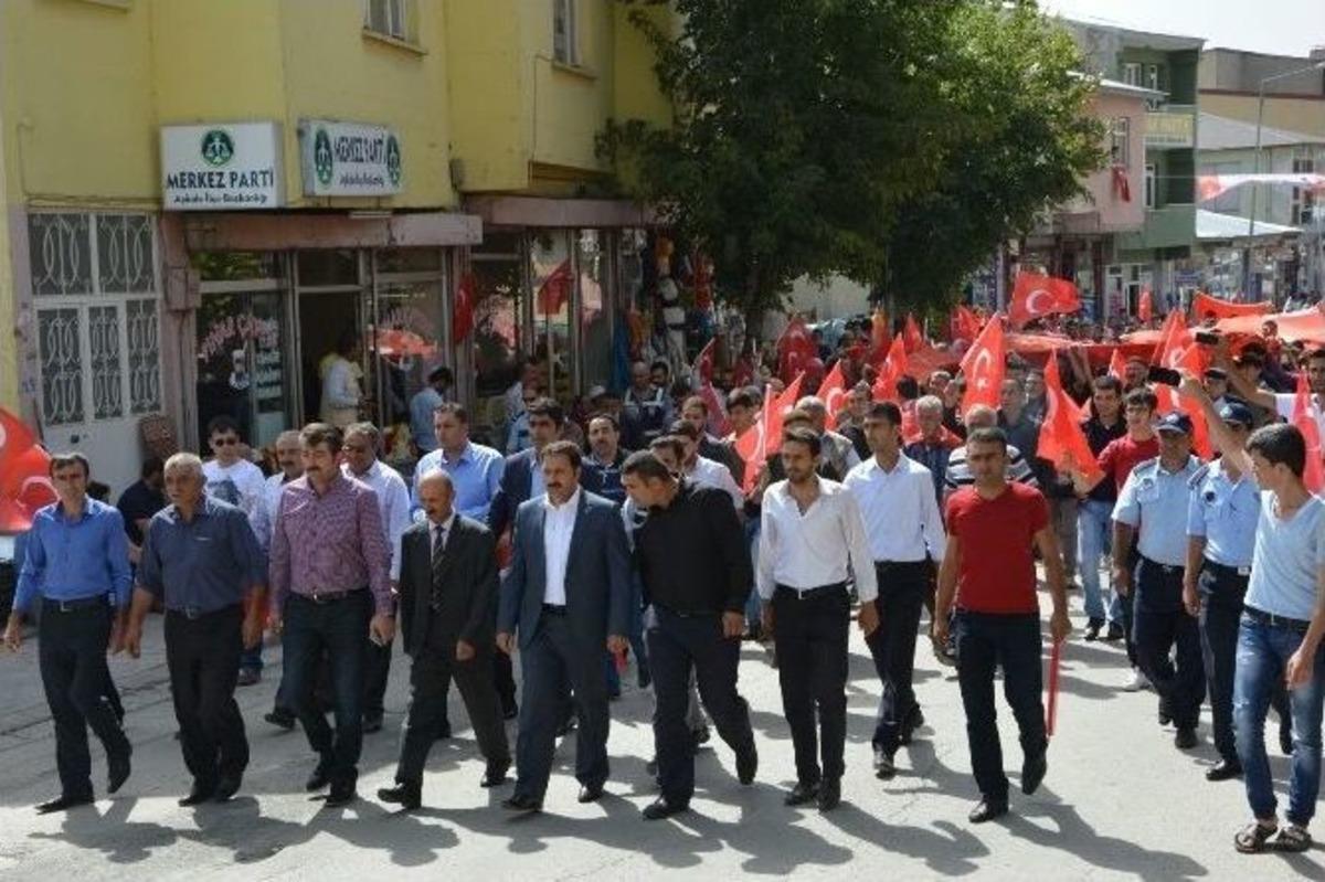 Aşkale&rsquo;de Şehide Saygı Y&uuml;r&uuml;y&uuml;ş&uuml;