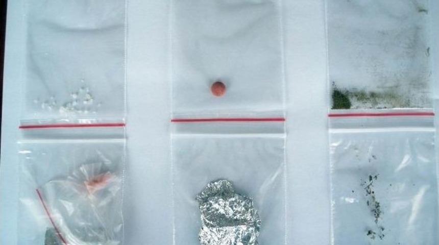 Polis Uyuşturucu Tacirlerine G&ouml;z A&ccedil;tırmadı