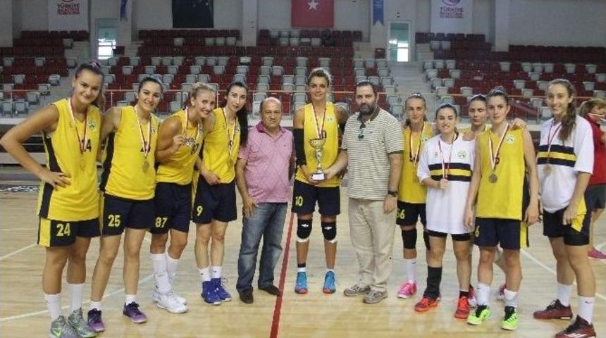 Zafer Kupası Edremit Belediyesi G&uuml;re Spor Kul&uuml;b&uuml;&rsquo;n&uuml;n