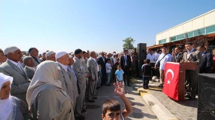Ağrı&rsquo;da İlk Hacı Adayı Kafilesi Uğurlandı