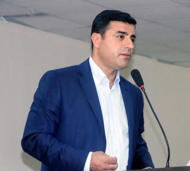 Demirtaş'tan Cumhurbaşkanı Erdoğan'a: Hani Baldıran Zehiri Içecektin?