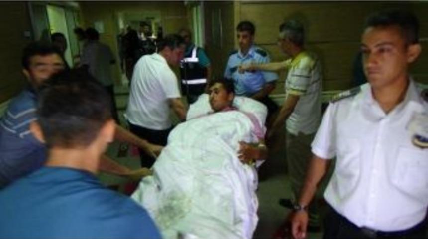 Karaman&rsquo;da Bı&ccedil;aklı Kavga: 2 Yaralı