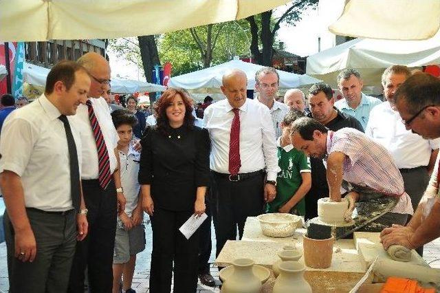 İznik’te Çini Festivali Başladı