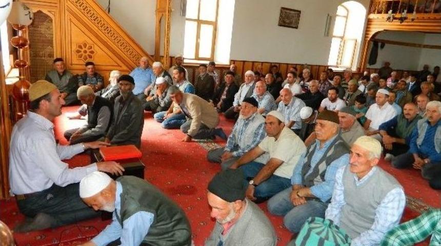 Posof Emniyet M&uuml;d&uuml;rl&uuml;ğ&uuml;&rsquo;nce Şehitler İ&ccedil;in Kur&rsquo;an Okutuldu