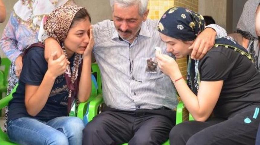 &Ccedil;ine Şehidini Bekliyor (2)