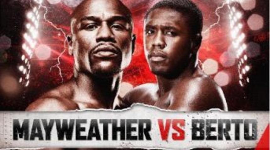 Yenilgisiz Şampiyon Floyd Mayweather, Tarihi Ma&ccedil;a &Ccedil;ıkıyor