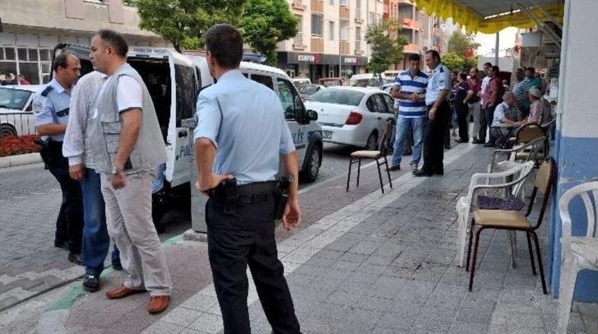 Parti Kavgası Kanlı Bitti: 2 Yaralı