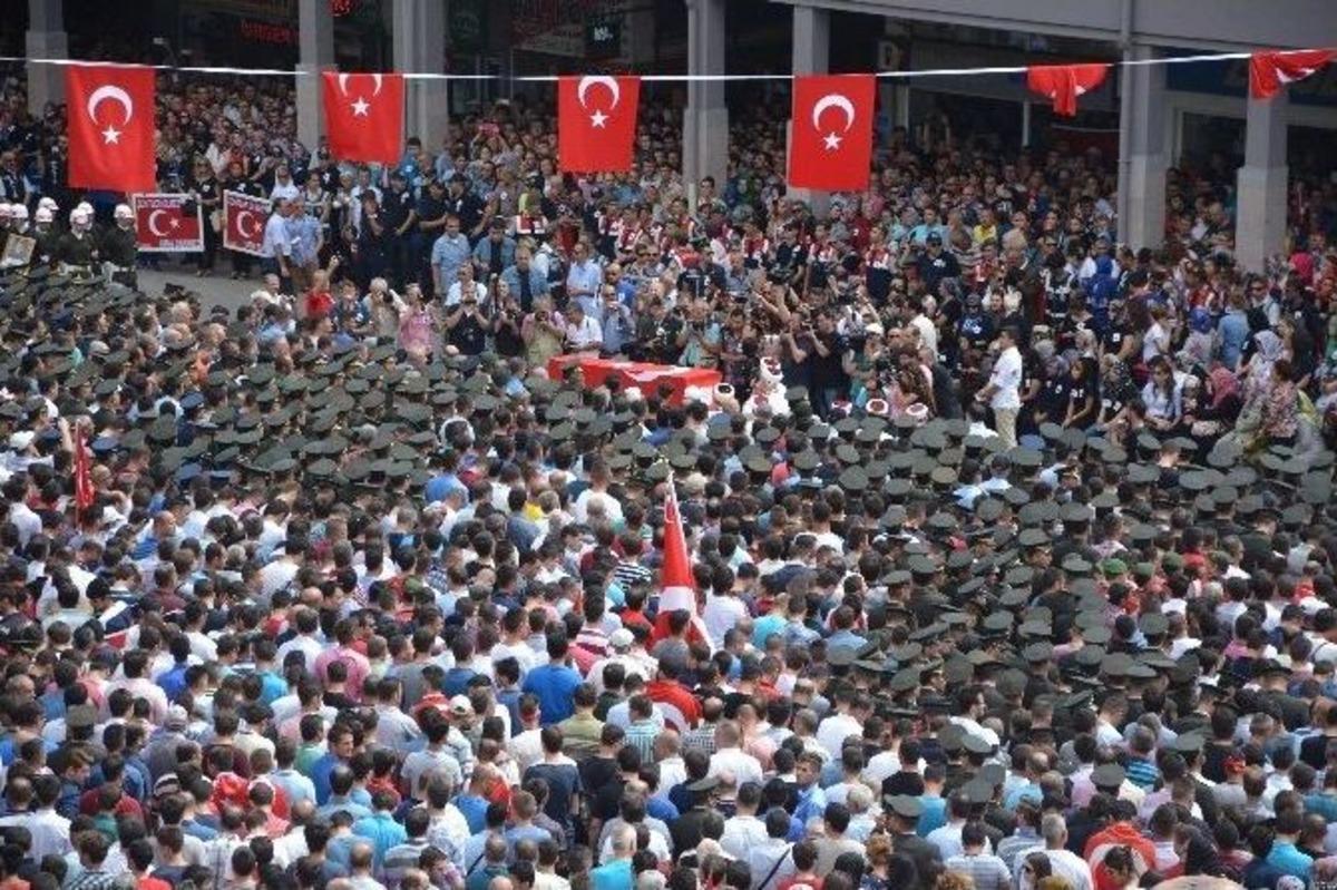 Dağlıca Şehidi Balıkesir&rsquo;de G&ouml;zyaşları İle Toprağa Verildi