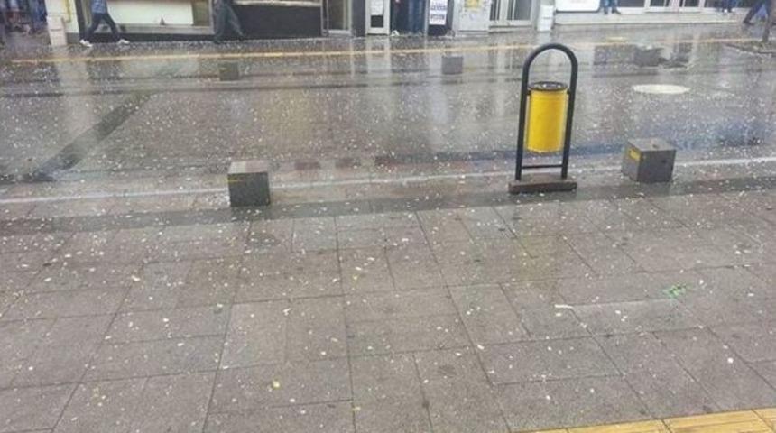 Karab&uuml;k&rsquo;te Dolu Ve Yağmur Etkili Oldu