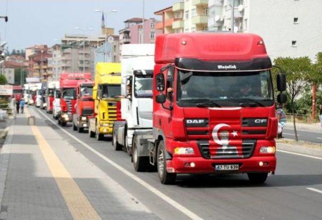 Tır S&uuml;r&uuml;c&uuml;lerinden Ter&ouml;re Tepki Konvoyu 2