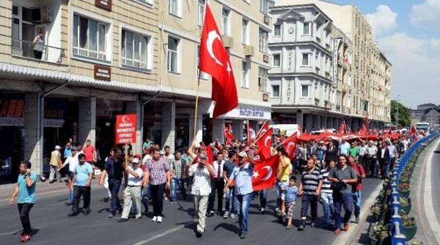 Şehit Ailelerinden 'ter&ouml;re Lanet, Birliğe Davet' Mitingi (2)