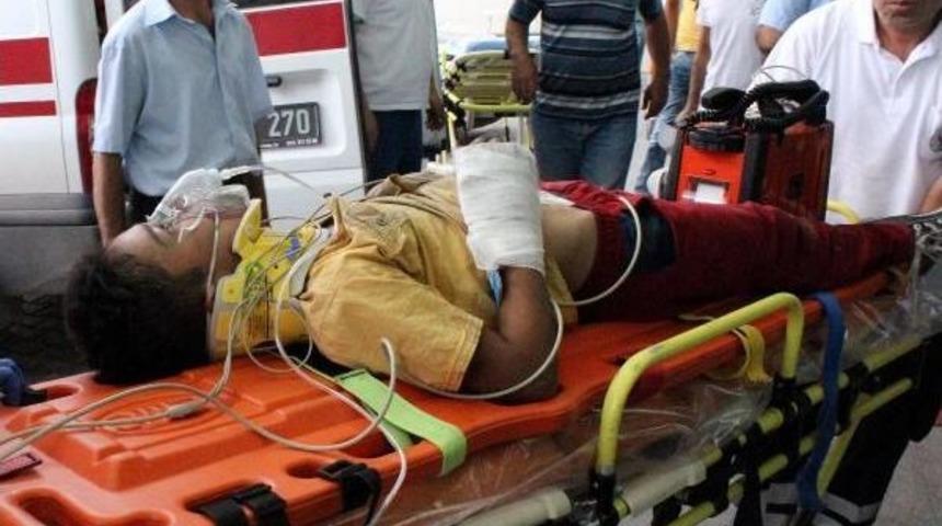 Balkondan D&uuml;şen &Ccedil;ocuk Yaralandı