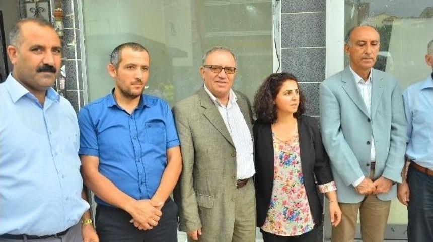 Ab Bakanı Ve Başm&uuml;zakereci Konca, Hdp Kocaeli İl&ccedil;e Teşkilatlarını Ziyaret Etti