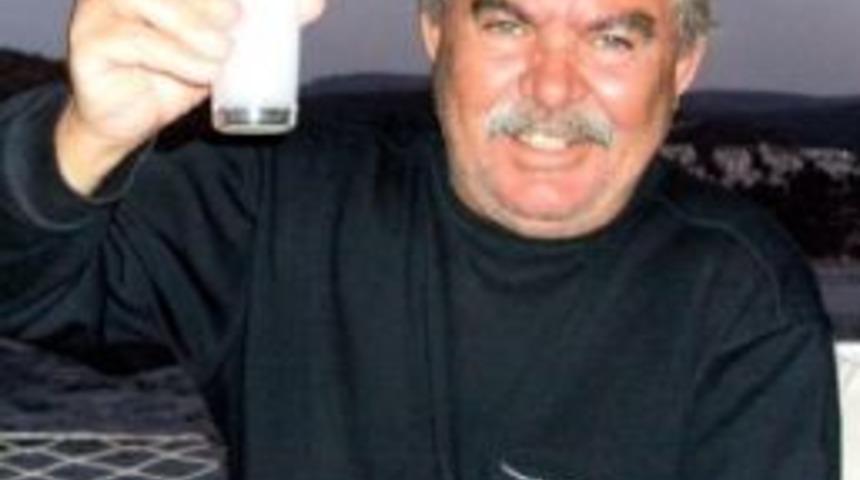 Doktor Evinde &Ouml;l&uuml; Bulundu