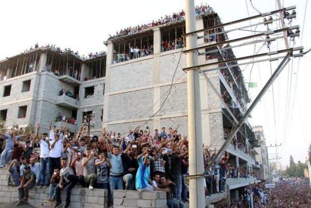 Sokağa Çıkma Yasağının Kalktığı Cizre'de Çatışmanın Izleri (5)