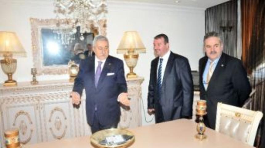 Tesk Genel Başkanı Paland&ouml;ken: &ldquo;t&uuml;rkiye&rsquo;de &Uuml;retilmiş &Uuml;r&uuml;nler Ve Esnaftan Alışveriş Tercih Edilmeli&rdquo;