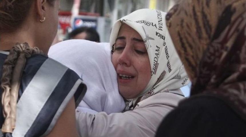 Şehit Polisin Evine Ateş D&uuml;şt&uuml;