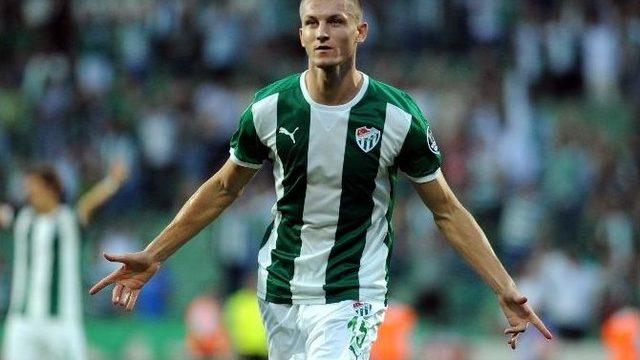 Dzsudzsak Ve Necid Golle Tanıştı