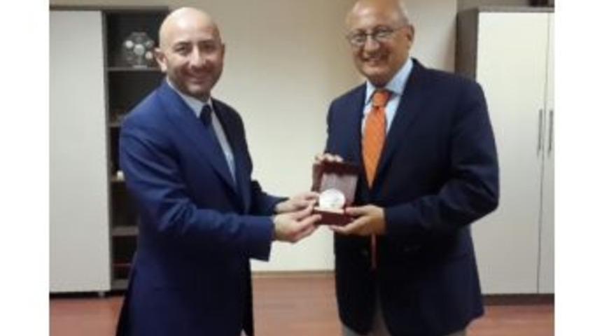 Chp Milletvekili &Ccedil;akır&ouml;zer&rsquo;den Alp Havacılık&rsquo;a Ziyaret