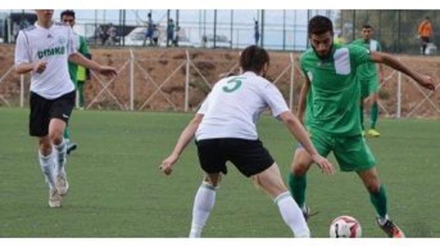 Yeşilyurtspor Hazırlık Ma&ccedil;ında Kazandı