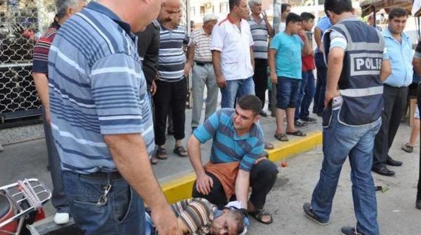 Ayağı Kaydı, Başını Kaldırıma &Ccedil;arparak Yaralandı