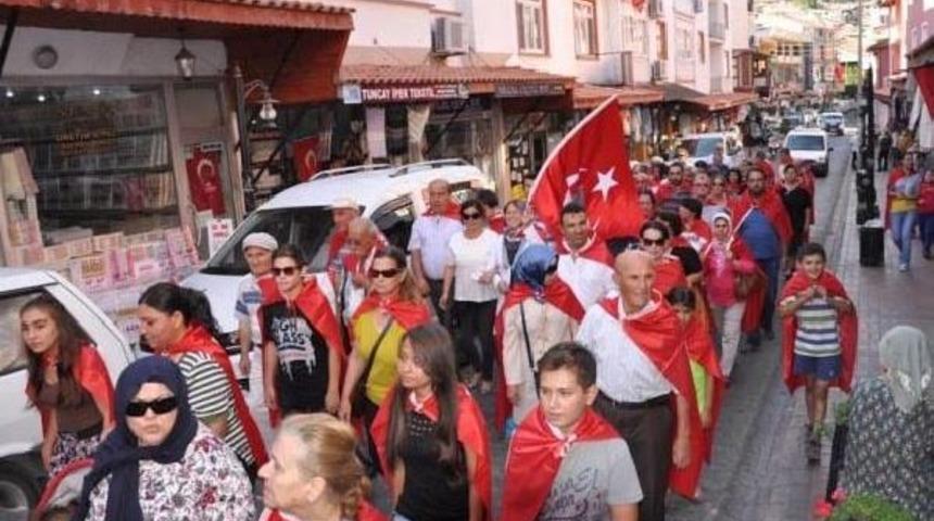Buldan'da Ter&ouml;re Sessiz Protesto