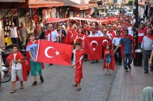 Buldan'da Teröre Sessiz Protesto