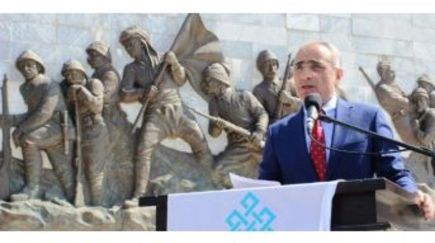 K&uuml;lt&uuml;r Ve Turizm Bakanı Top&ccedil;u, &Ccedil;anakkale Belediye Başkanı A&ccedil;ıklaması...(d&uuml;zeltme-tekrar)