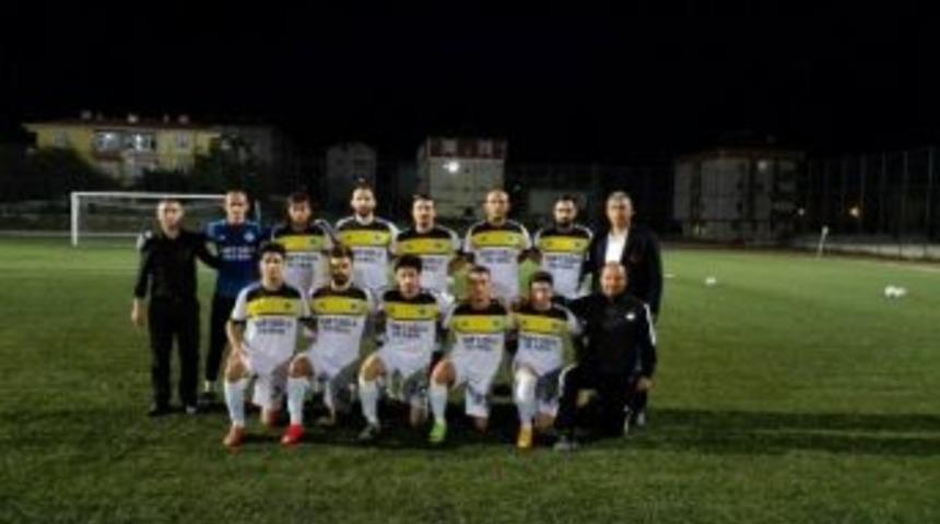 "kapaklıspor &Uuml;mit Verdi"