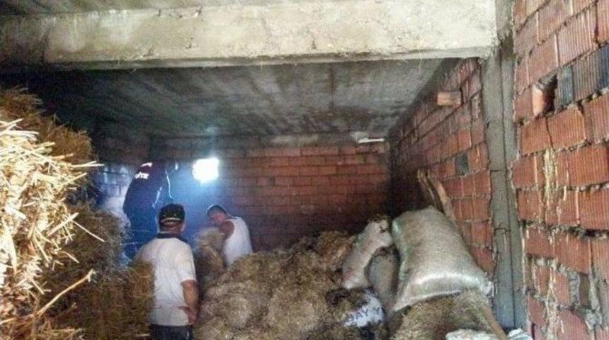 Kaynak Makinesinden Sı&ccedil;rayan Kıvılcım Yangına Sebep Oldu