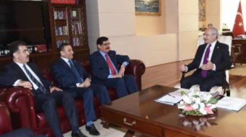 Chp Genel Başkanı Kılı&ccedil;daroğlu, Kdp Heyetiyle G&ouml;r&uuml;şt&uuml;