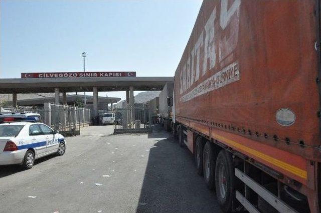 Cilveg&ouml;z&uuml; Sınır Kapısı Giriş &Ccedil;ıkışlara A&ccedil;ıldı 3